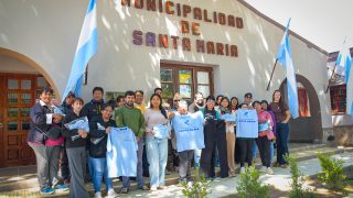 CONTINÚA LA ENTREGA DE INDUMENTARIA AL PERSONAL MUNICIPAL