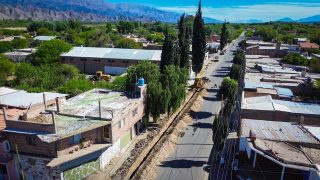 TRABAJOS DE INSTALACIÓN DE CAÑERÍAS DE AGUA Y CLOACAS EN SANTA MARÍA