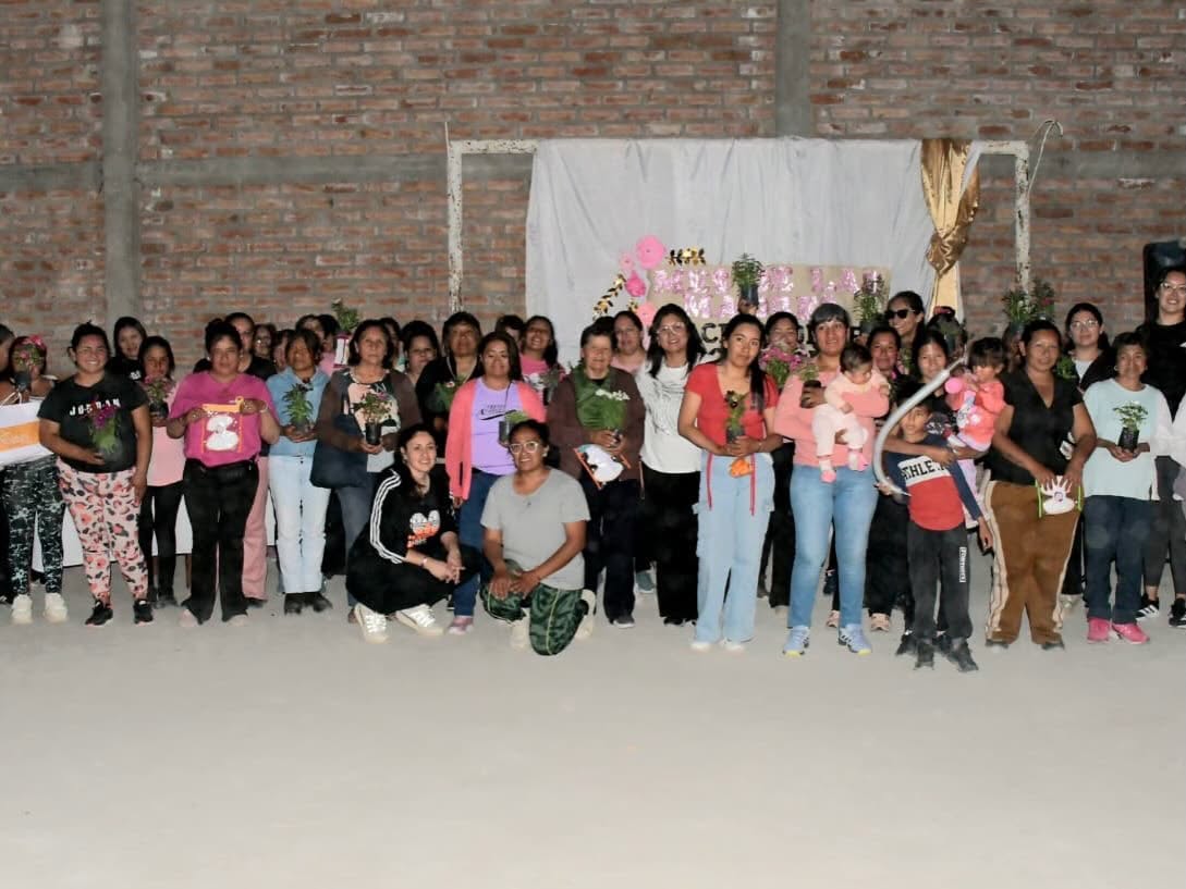 CELEBRAMOS NUESTRAS MADRES EN CADA RINCÓN DE SANTA MARÍA.